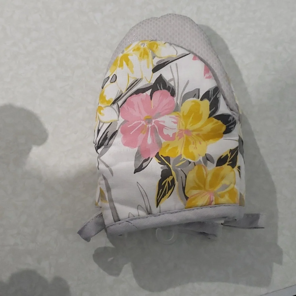 New Martha Stewart Mini‎ Mitts